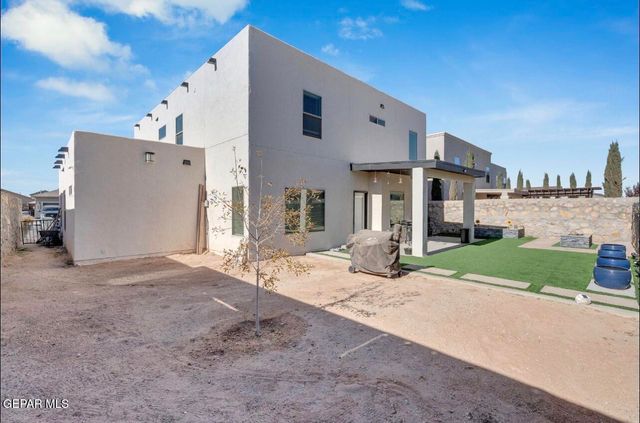 1432 Melania Martinez Drive, El Paso, TX 79928