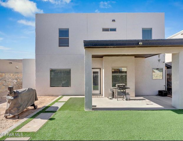 1432 Melania Martinez Drive, El Paso, TX 79928