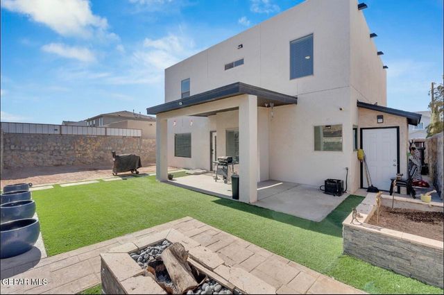 1432 Melania Martinez Drive, El Paso, TX 79928