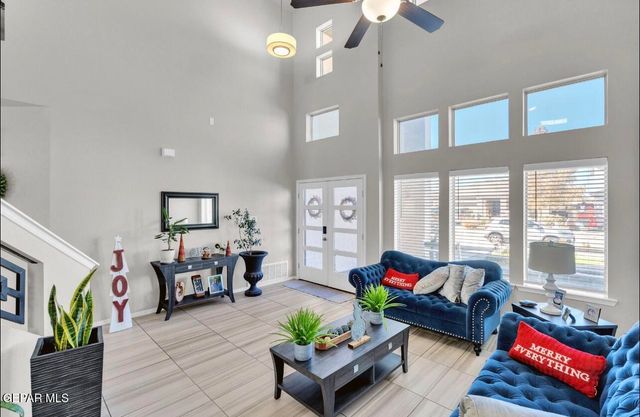 1432 Melania Martinez Drive, El Paso, TX 79928