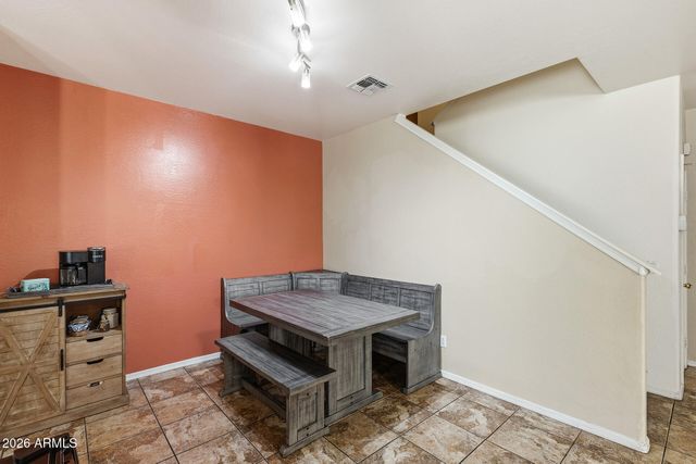 10793 N 70TH Avenue, Peoria, AZ 85345