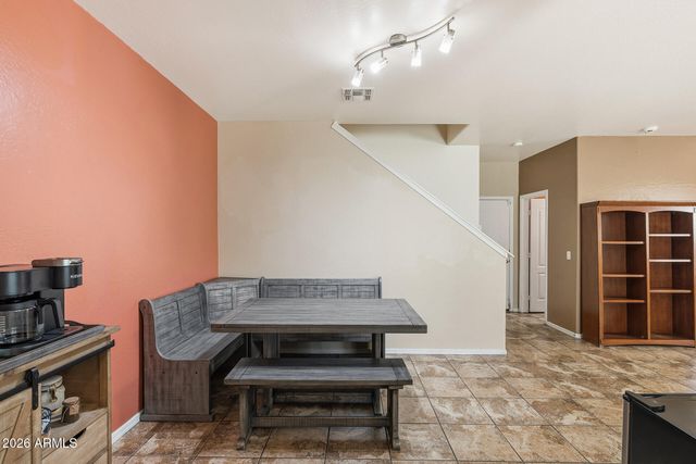 10793 N 70TH Avenue, Peoria, AZ 85345