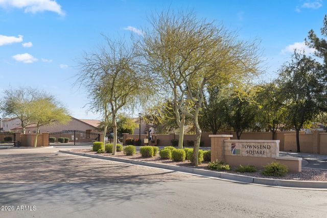 10793 N 70TH Avenue, Peoria, AZ 85345