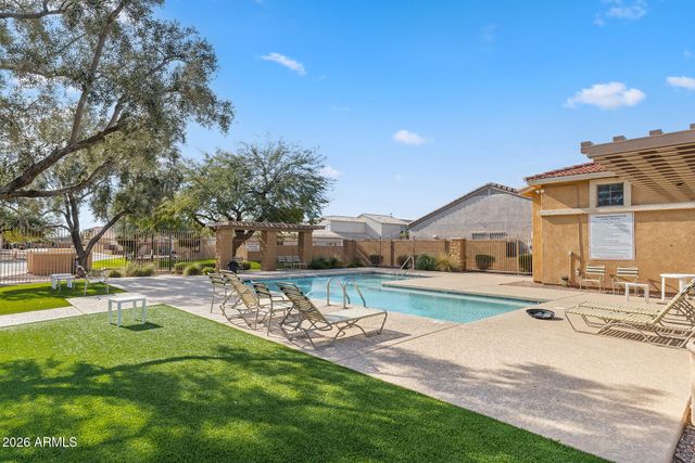 10793 N 70TH Avenue, Peoria, AZ 85345