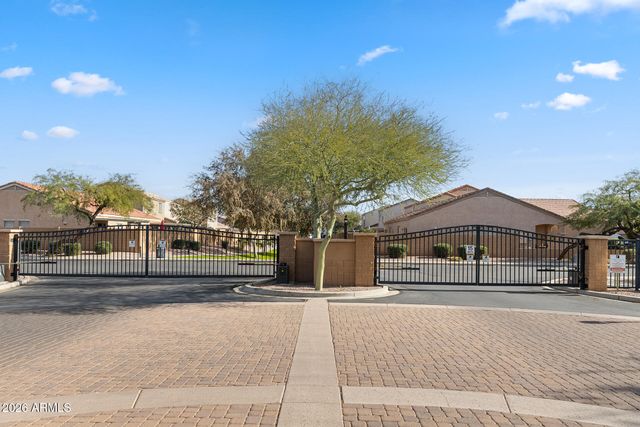 10793 N 70TH Avenue, Peoria, AZ 85345