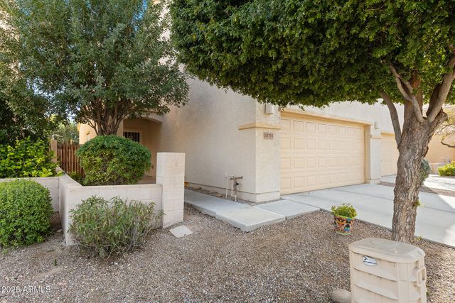 10793 N 70TH Avenue, Peoria, AZ 85345