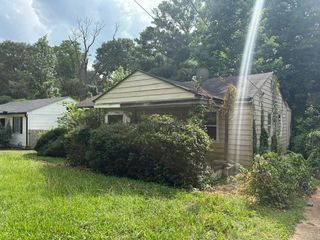 1239 Kenilworth SW Drive, Atlanta, GA 30310