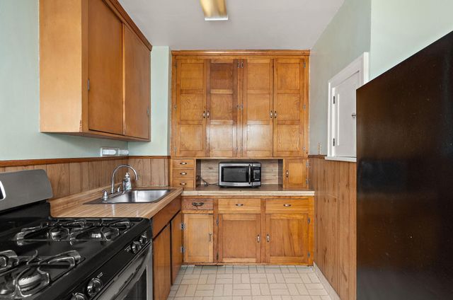 3403 25th Avenue S, Minneapolis, MN 55406