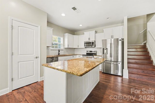 147 Allenton Way, Statesville, NC 28677