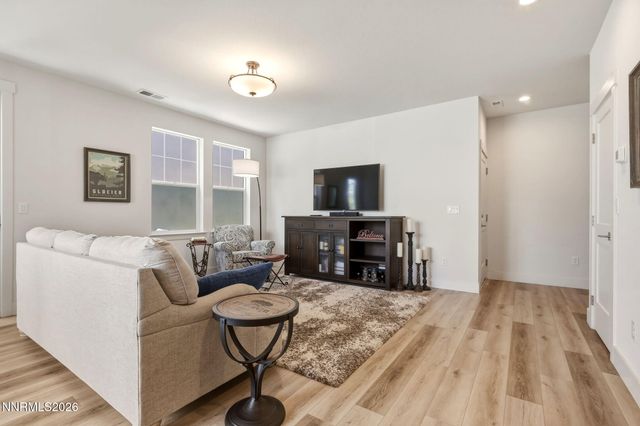 1369 Grove Street, Carson City, NV 89701