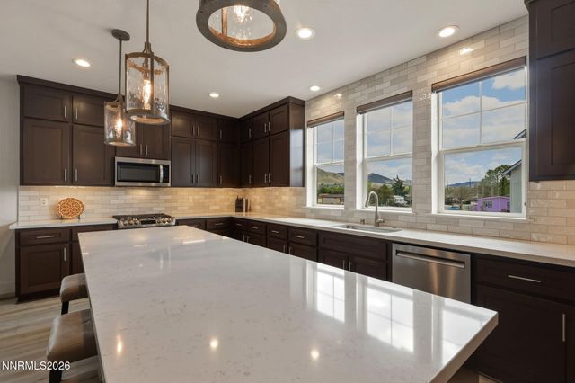 1369 Grove Street, Carson City, NV 89701