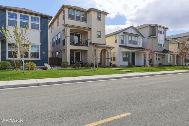 1369 Grove Street, Carson City, NV 89701