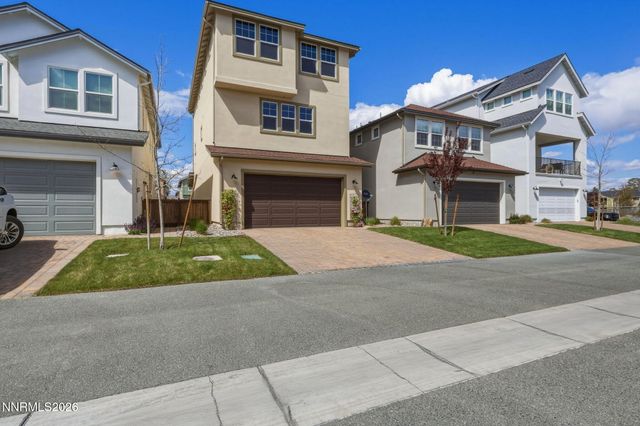 1369 Grove Street, Carson City, NV 89701