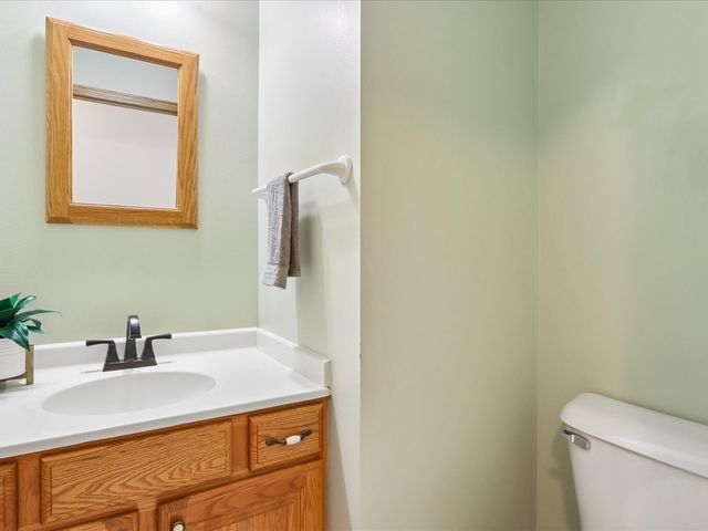 4200 Creekview Drive, Marion, IA 52302