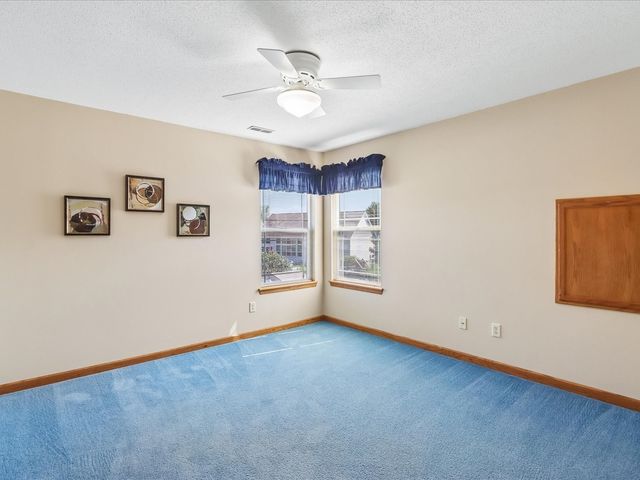 4200 Creekview Drive, Marion, IA 52302