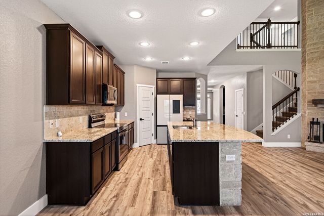 724 Saddle Canyon, Cibolo, TX 78108
