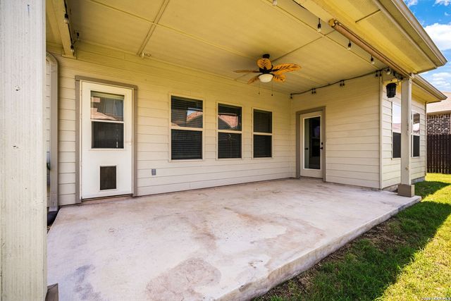 724 Saddle Canyon, Cibolo, TX 78108