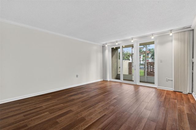 1012 PEARCE DRIVE 110, Clearwater, FL 33764