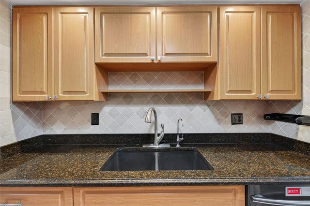 1012 PEARCE DRIVE 110, Clearwater, FL 33764