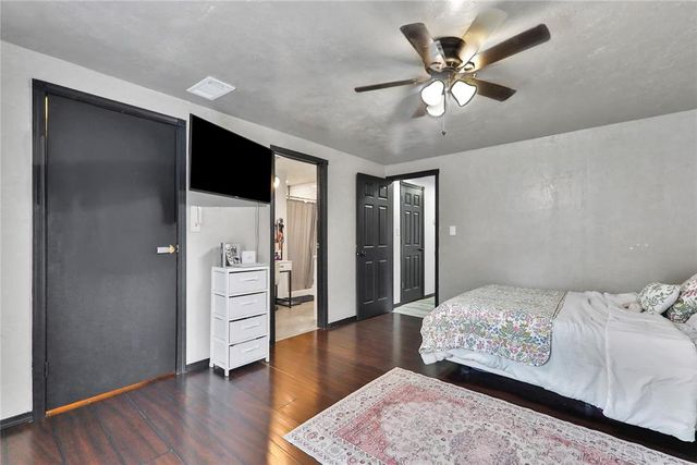 19800 Woodridge Drive, Newalla, OK 74857