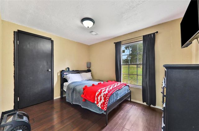 19800 Woodridge Drive, Newalla, OK 74857