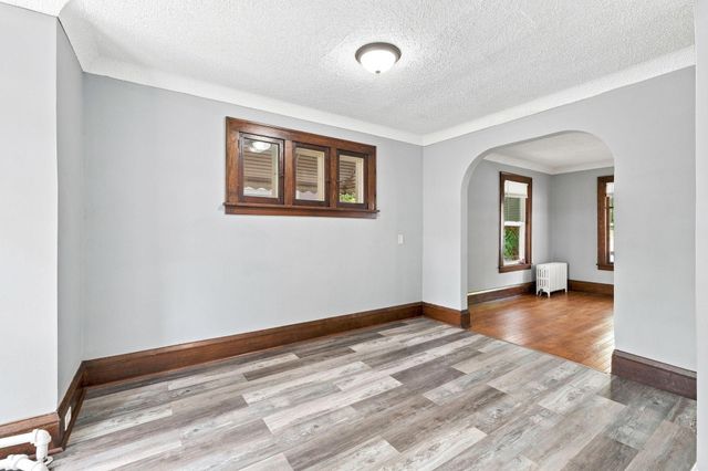 3014 Russell Avenue N, Minneapolis, MN 55411
