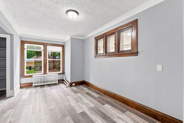 3014 Russell Avenue N, Minneapolis, MN 55411