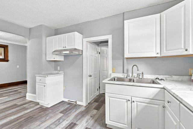 3014 Russell Avenue N, Minneapolis, MN 55411