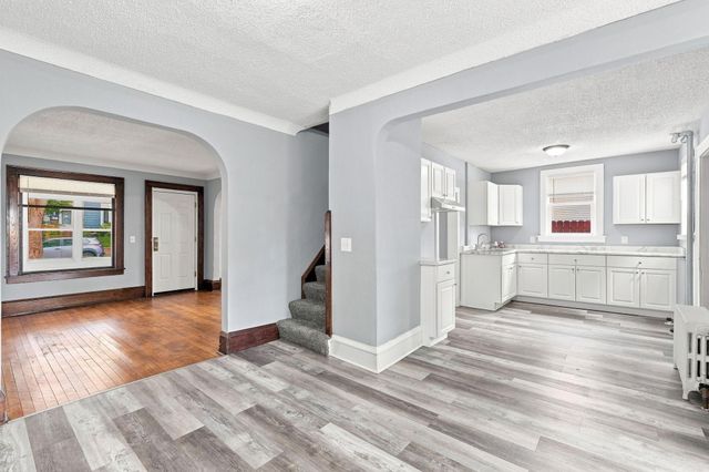 3014 Russell Avenue N, Minneapolis, MN 55411