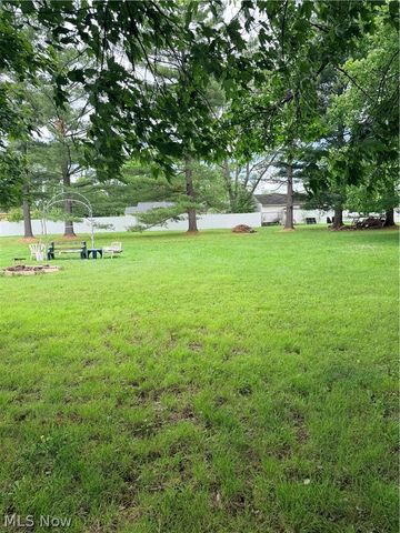 15381 Howe Road, Strongsville, OH 44136
