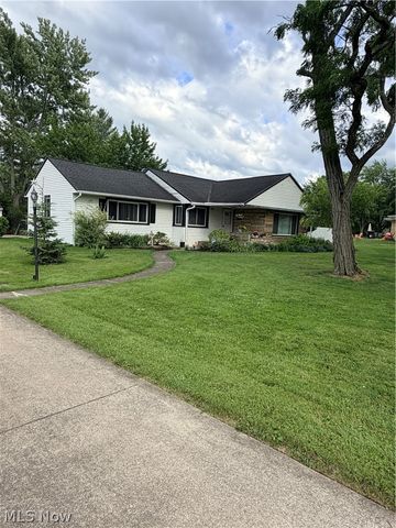 15381 Howe Road, Strongsville, OH 44136