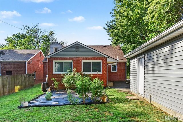 416 Brentwood Boulevard, Alton, IL 62002