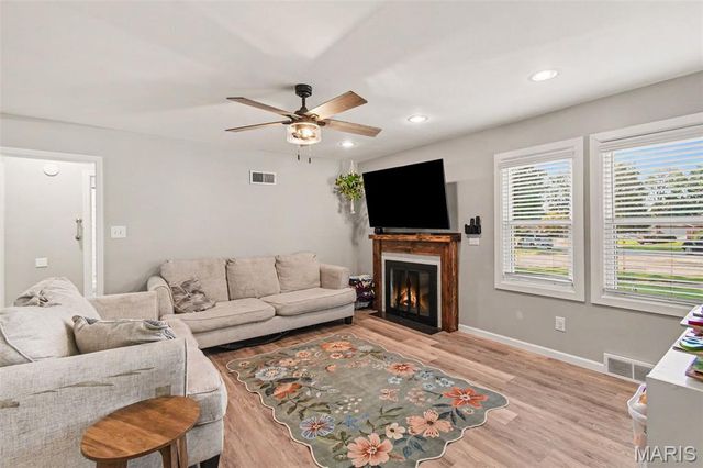 416 Brentwood Boulevard, Alton, IL 62002