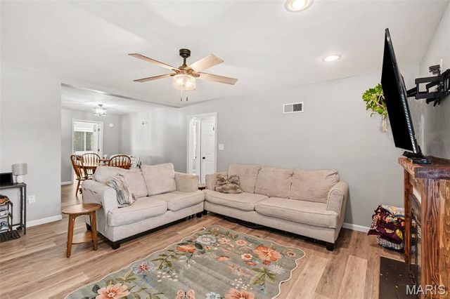 416 Brentwood Boulevard, Alton, IL 62002