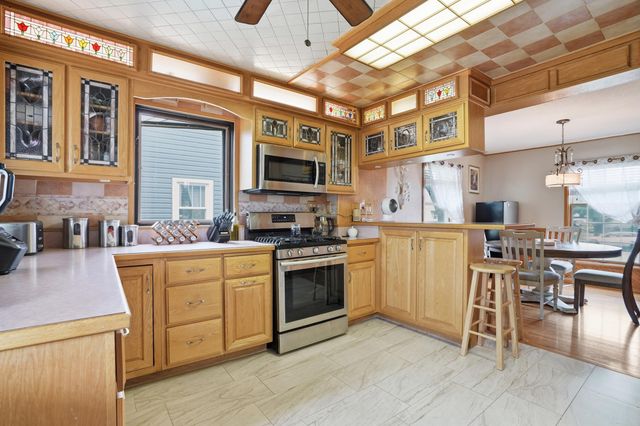 7436 Magoun Avenue, Hammond, IN 46324