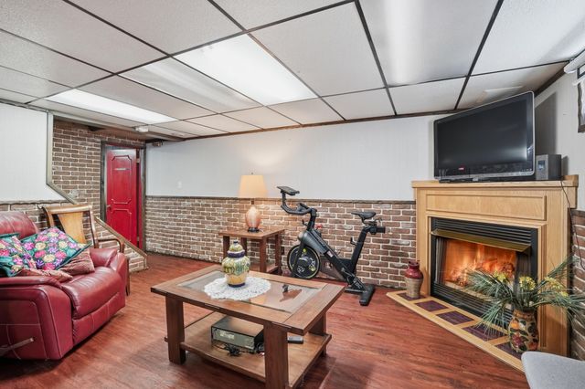 7436 Magoun Avenue, Hammond, IN 46324