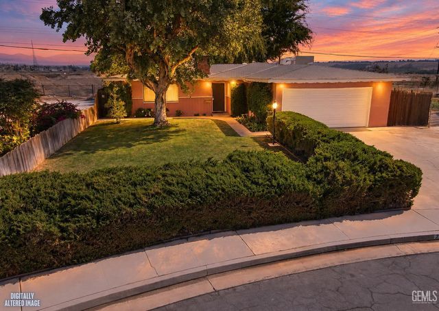 2304 Otto Lane, Bakersfield, CA 93308