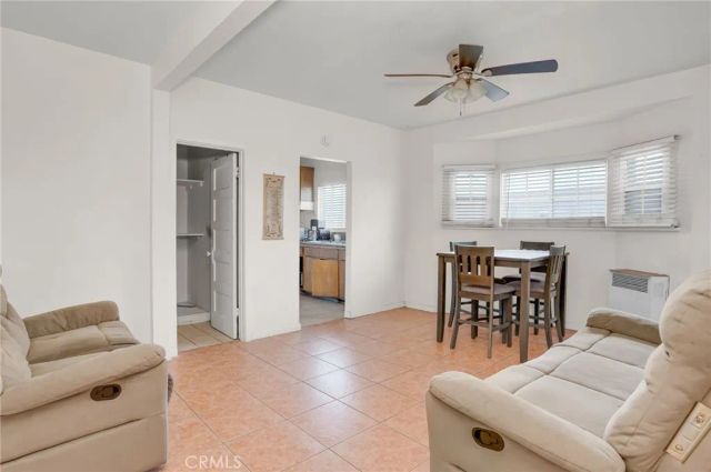 914 W 41st, Los Angeles, CA 90037