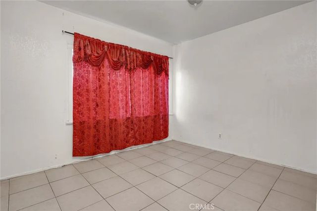 914 W 41st, Los Angeles, CA 90037