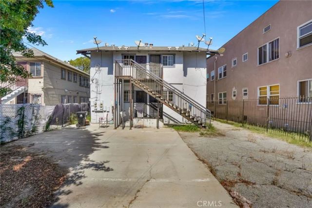 914 W 41st, Los Angeles, CA 90037