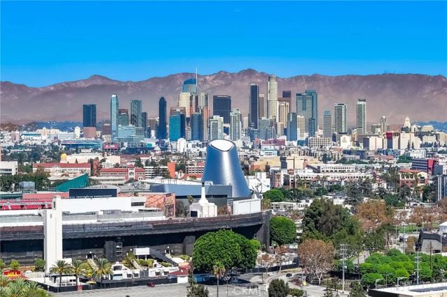 914 W 41st, Los Angeles, CA 90037