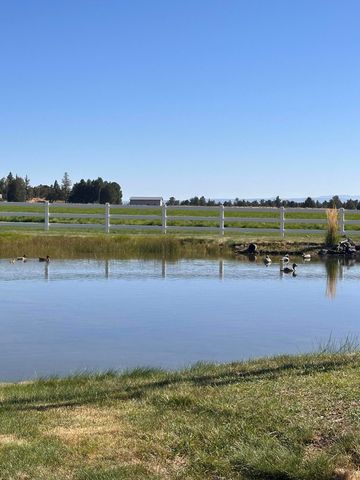 61416 Cougar Trail, Bend, OR 97701