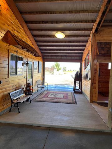 61416 Cougar Trail, Bend, OR 97701