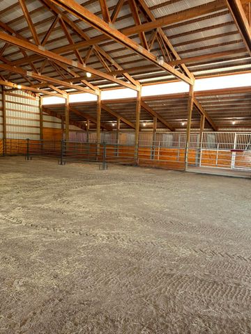 61416 Cougar Trail, Bend, OR 97701