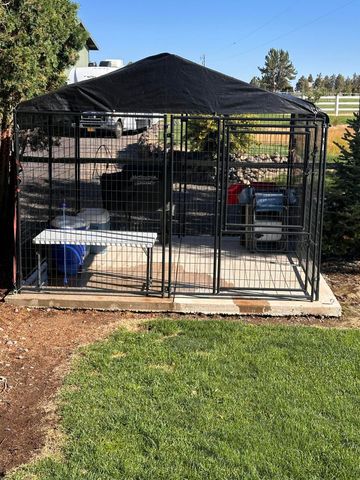 61416 Cougar Trail, Bend, OR 97701