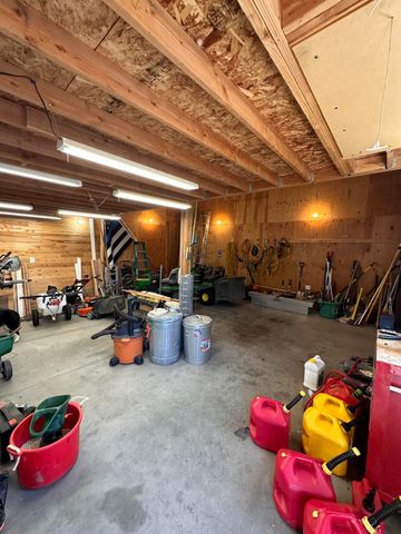 61416 Cougar Trail, Bend, OR 97701