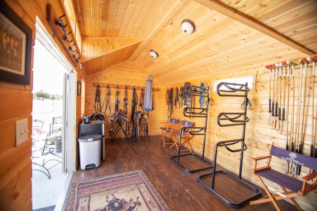61416 Cougar Trail, Bend, OR 97701