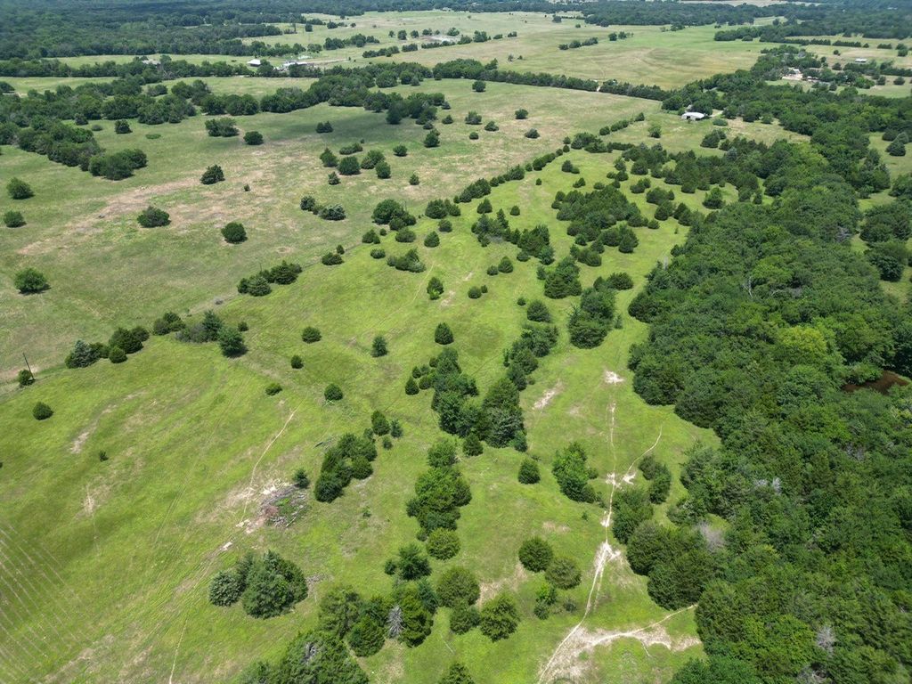 901 FM 499, Cumby, TX 75443