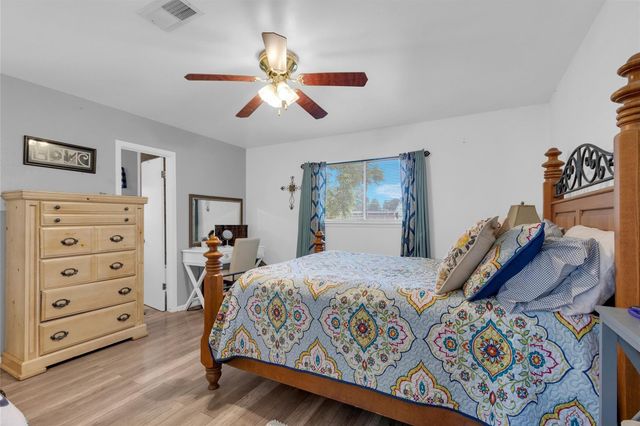 208 Gerald Street, Willis, TX 77378