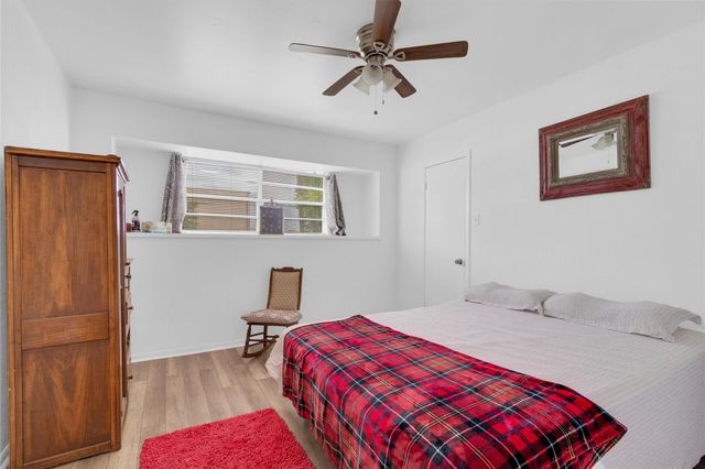208 Gerald Street, Willis, TX 77378